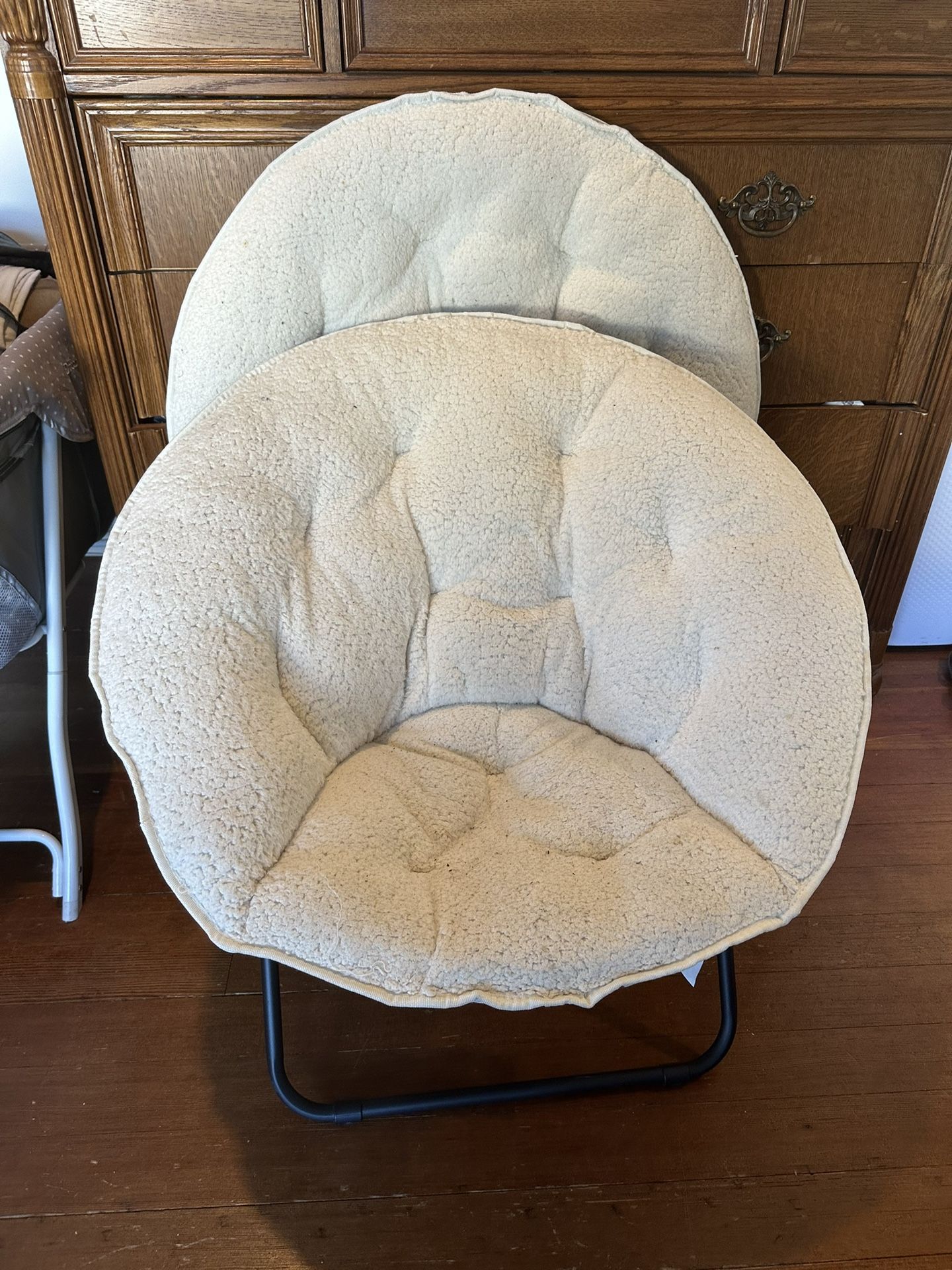 Sherpa Folding Bubble Chairs