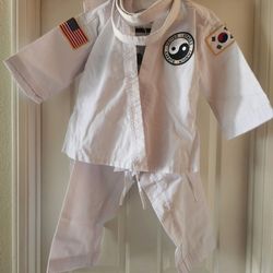 Karate Child's Uniform Sizes 000, 00 and 1. Top And Bottom. 