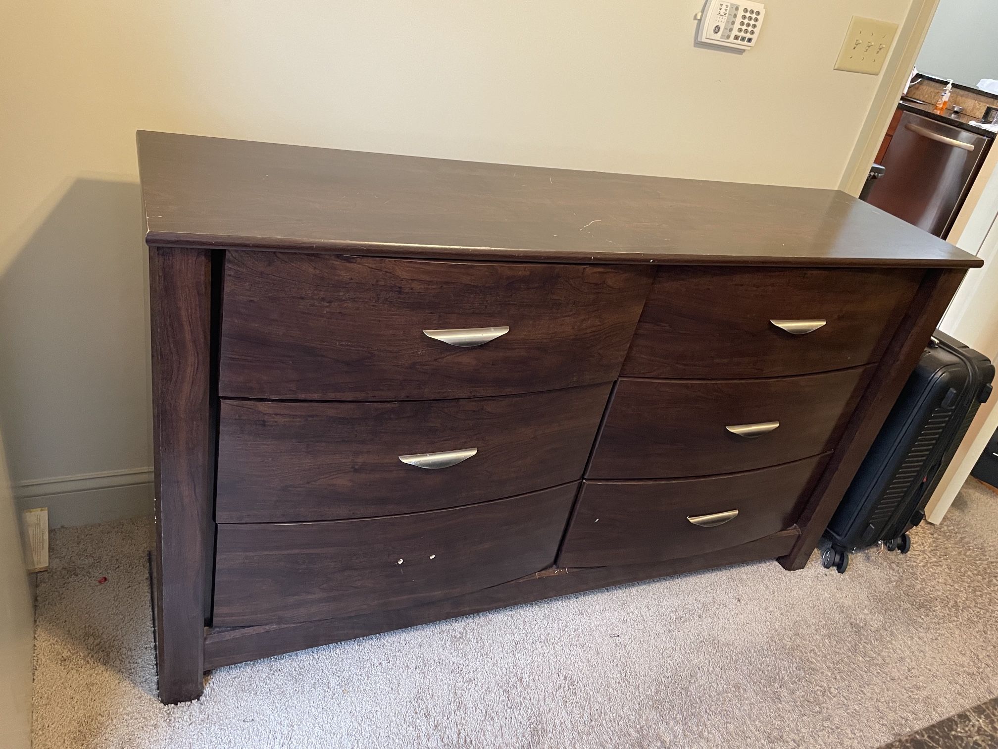dresser