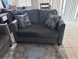 Grey 2 piece couch