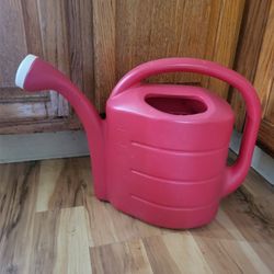 Red 2 Gallon Watering Can With Measurements!