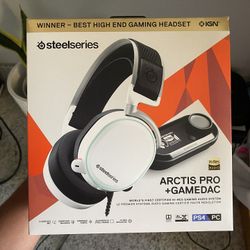 Steel Series Arctis Pro + Gamedac Headphones 
