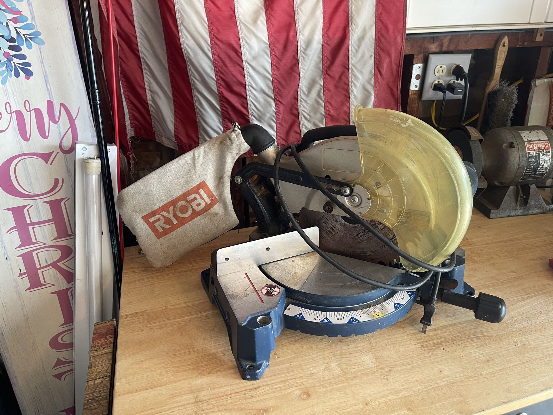 Ryobi 10 Inch Miter Chop Saw