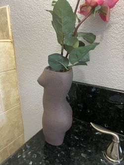 Big Body Ceramic Vase