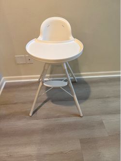 High Chair - Modern & Minimalist