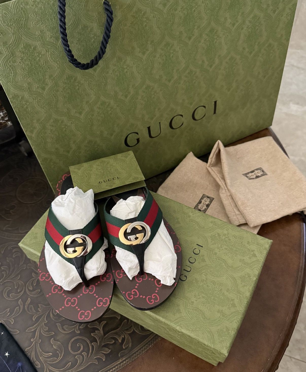 Gucci Sandles women’s size 7