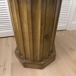 Mid Century Modern End Table