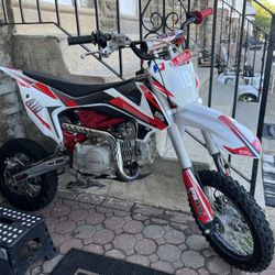 Dirt Bike EGL Motor 125cc 
