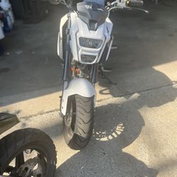 125cc Grom Clone 