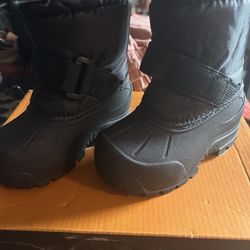 Snow Boots 