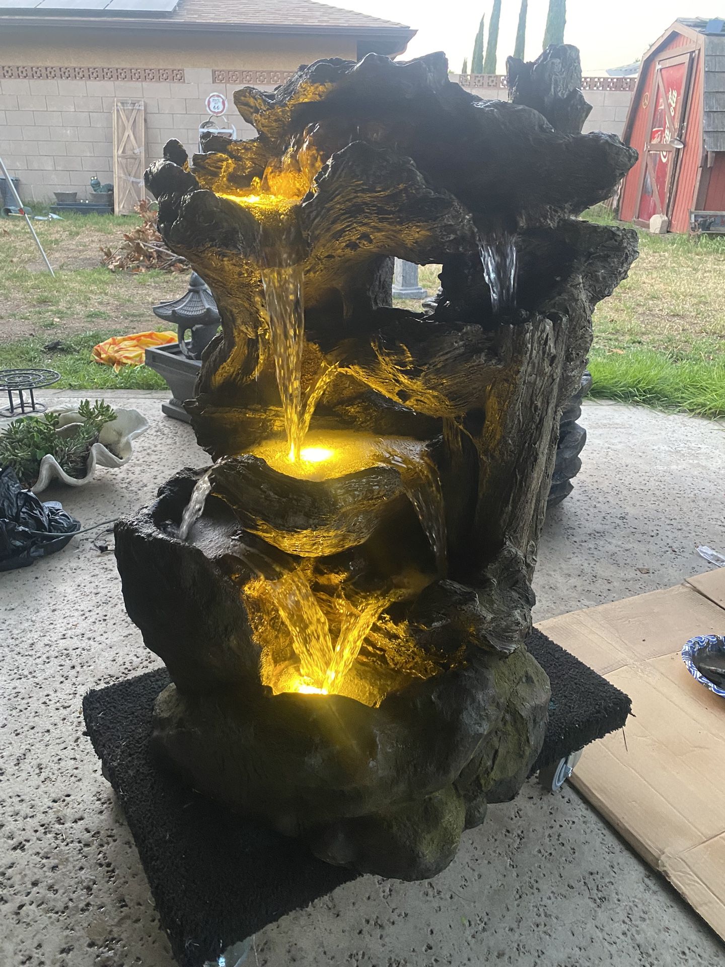 Tree trunk Style Water Fountain