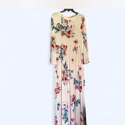 Pretty Long Maxi Dress Size Large