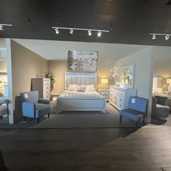 Grey 4PC King Bedroom Set