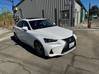 2018 Lexus IS