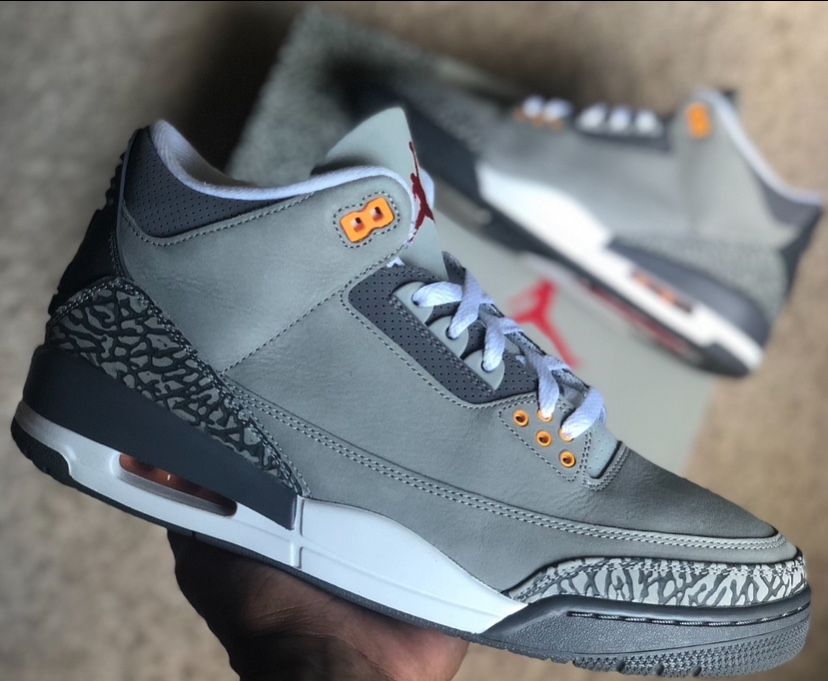 Jordan 3 Cool Grey 🚨NEGOTIABLE🚨