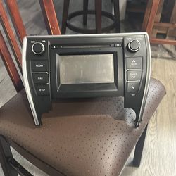 2017 toyota camry LE original stereo