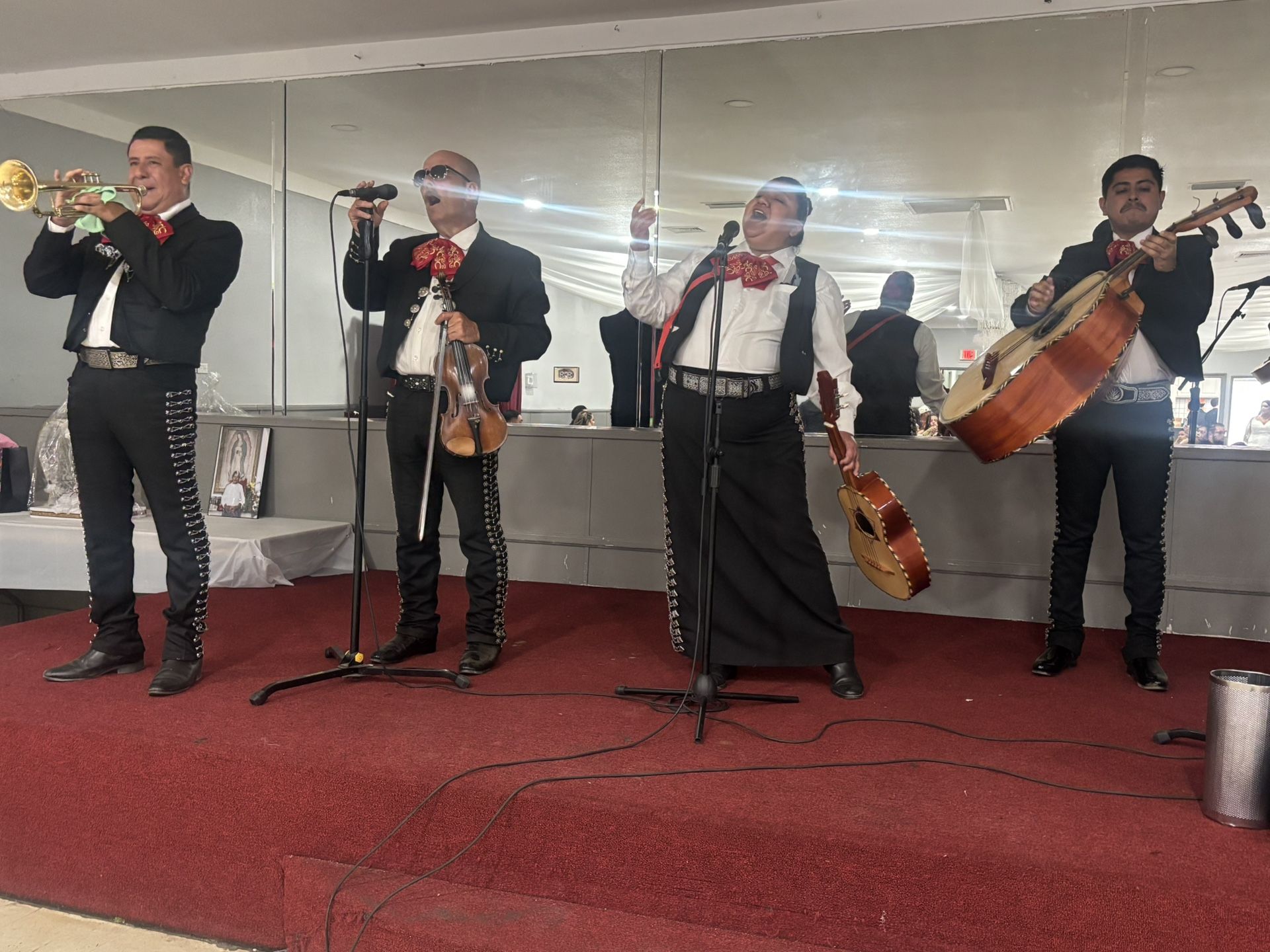Trompeta Instrumentos De Mariachi