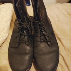 New 12 Doc Martens All Leather $109.09