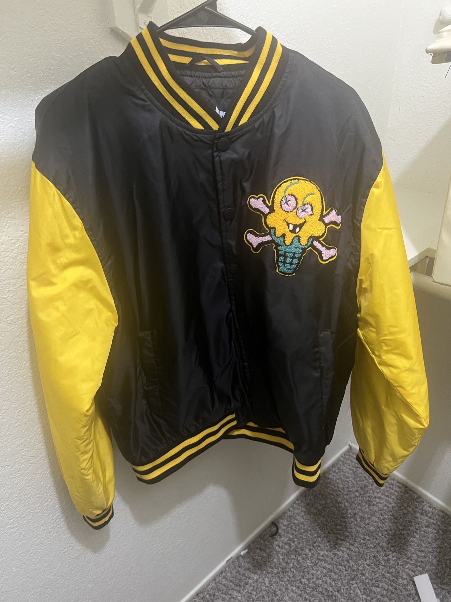 ICE CREAM Static Jacket 