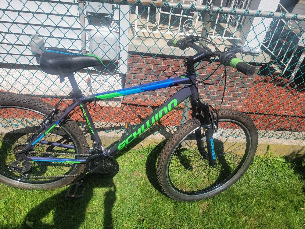 Schwinn Mtn Bike