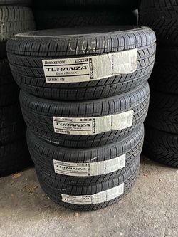 225/55R17 Bridgestone 225/55/17 set of matching 4 NEW TIRES 650$ plus tax for 4 tires , installation balance AND wheel alignment INCLUDED!  Limited st