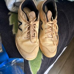 NB Baseball Cleats 