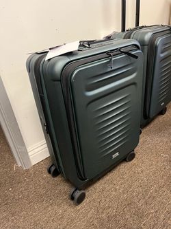 Dark Green Hard Shell Spinner Luggage