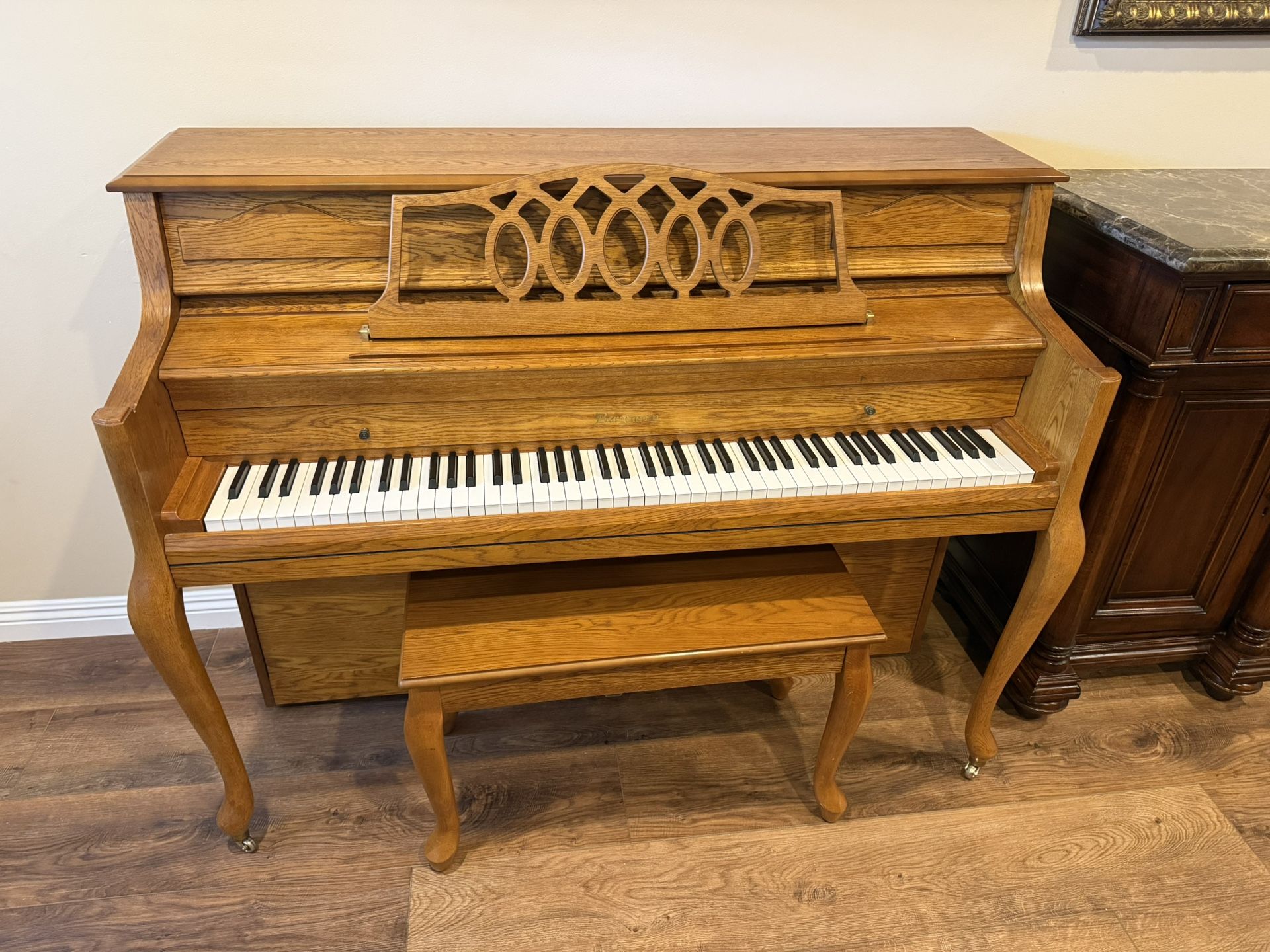 Bergmann AF-108 Piano
