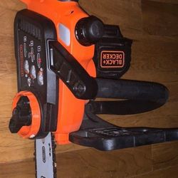 Black And Decker 20v Chainsaw, Weed Eater, And Leaf Blower