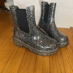 Rain Boot - new 