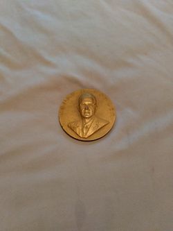 Henry Fowler Medallion