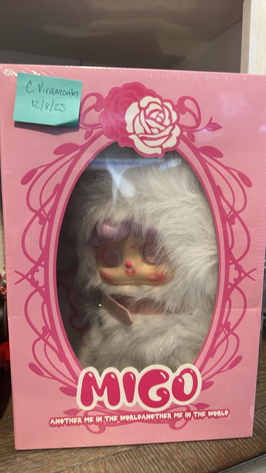 Migo “Another me in the world” white Bunny