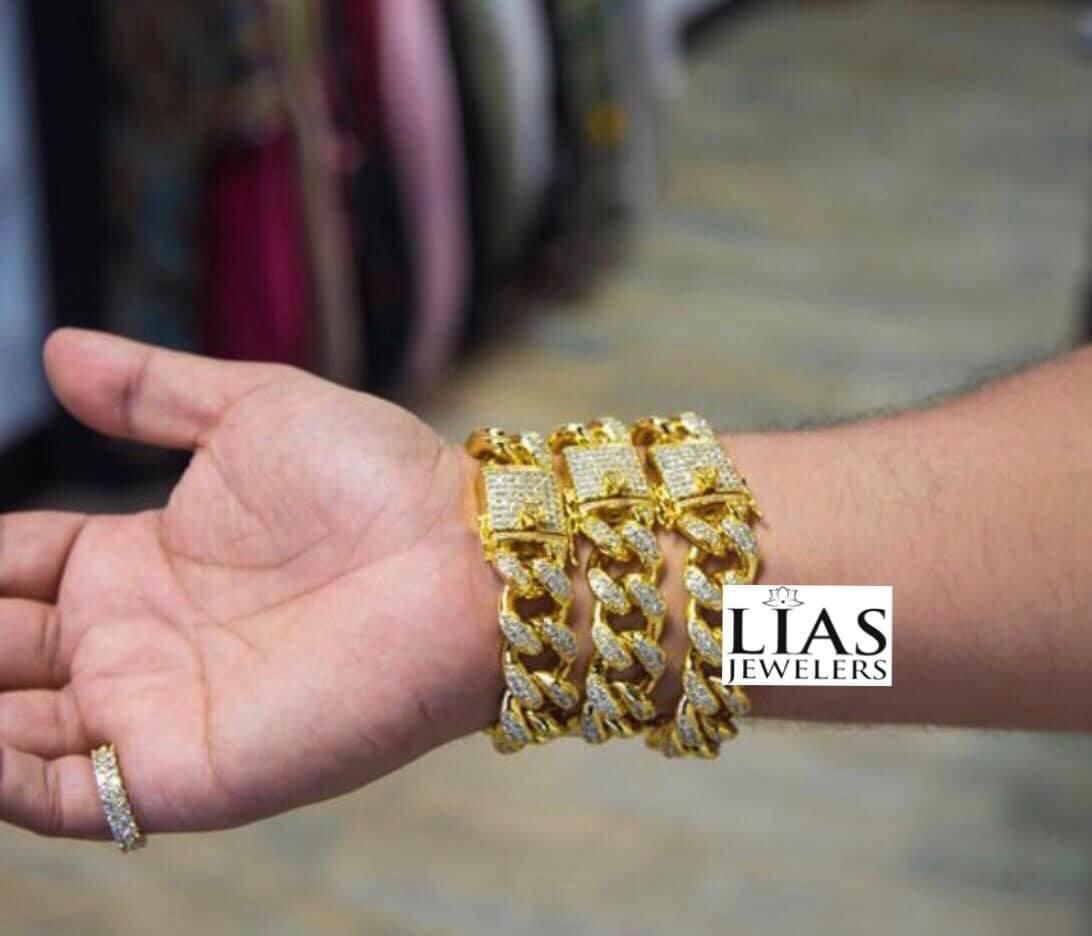 New 18k Yellow Gold Cuban Link Bracelet 18mm Thick