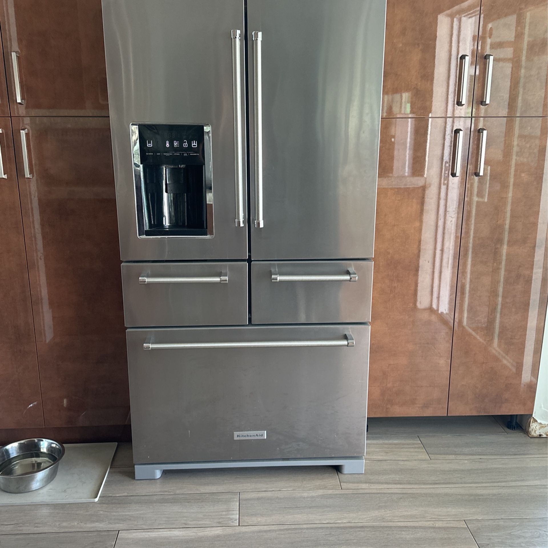 Kitchen Aid Refrigerator 