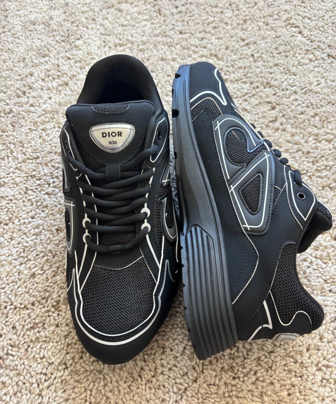 Dior B30