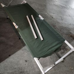 Foldable Cot / Camping Cot