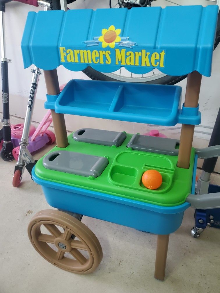 Toy Farmer's Market Fruit Stand