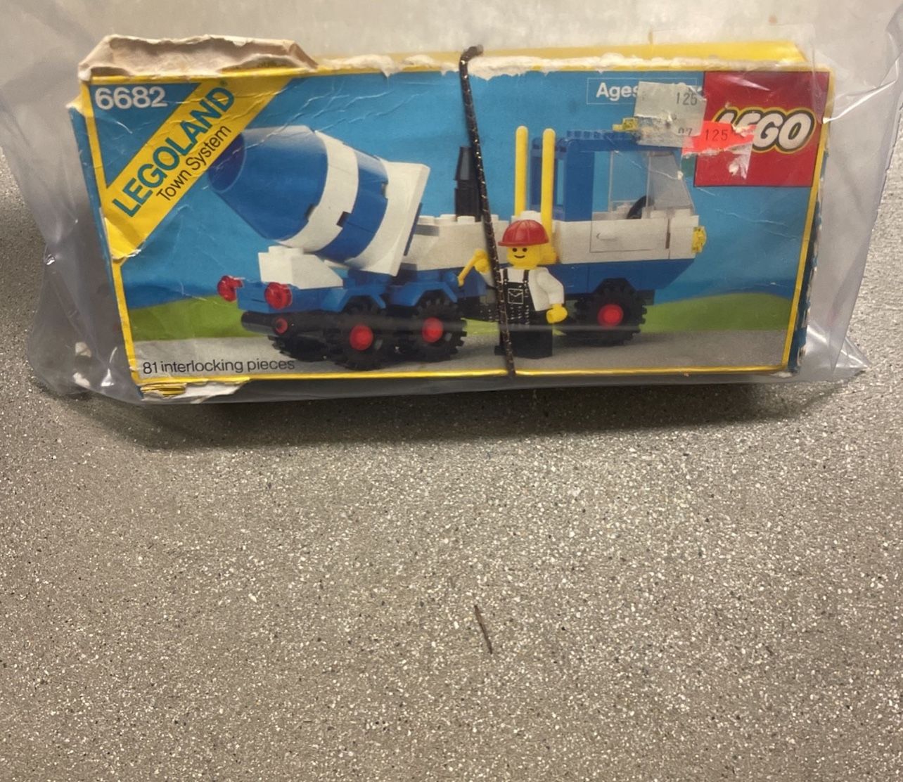 Legoland Town System -cement Mixer