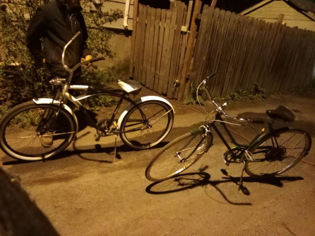 His N Hers Early ,70'S Schwinn 