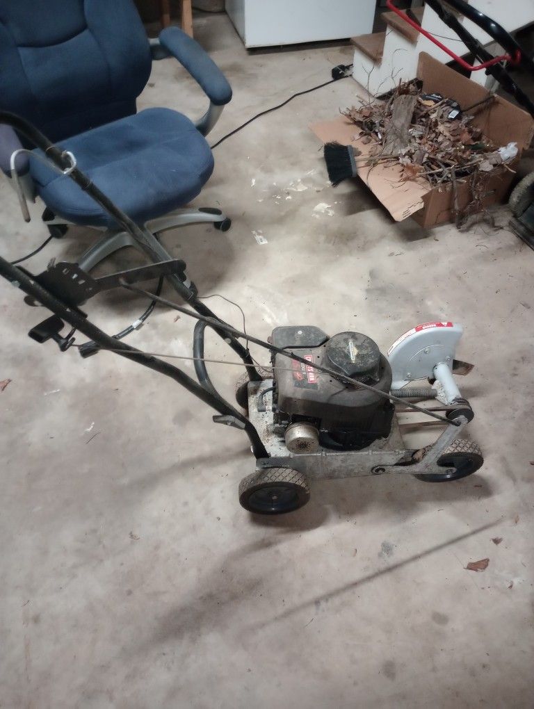Gas Powered Edger