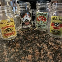 $90 Jack Daniels  Antique Label Mason Jar Set
