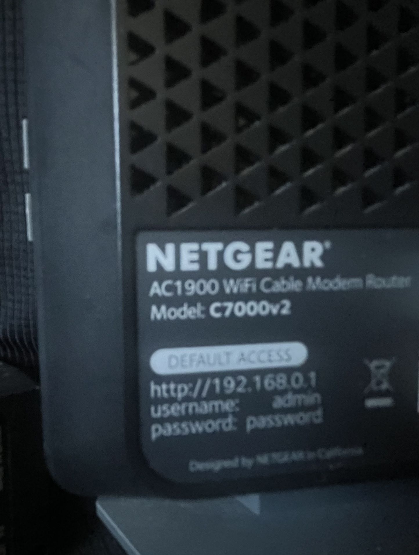 NETGEAR INTERNET-CABLE-WIFI ROUTER MODEM