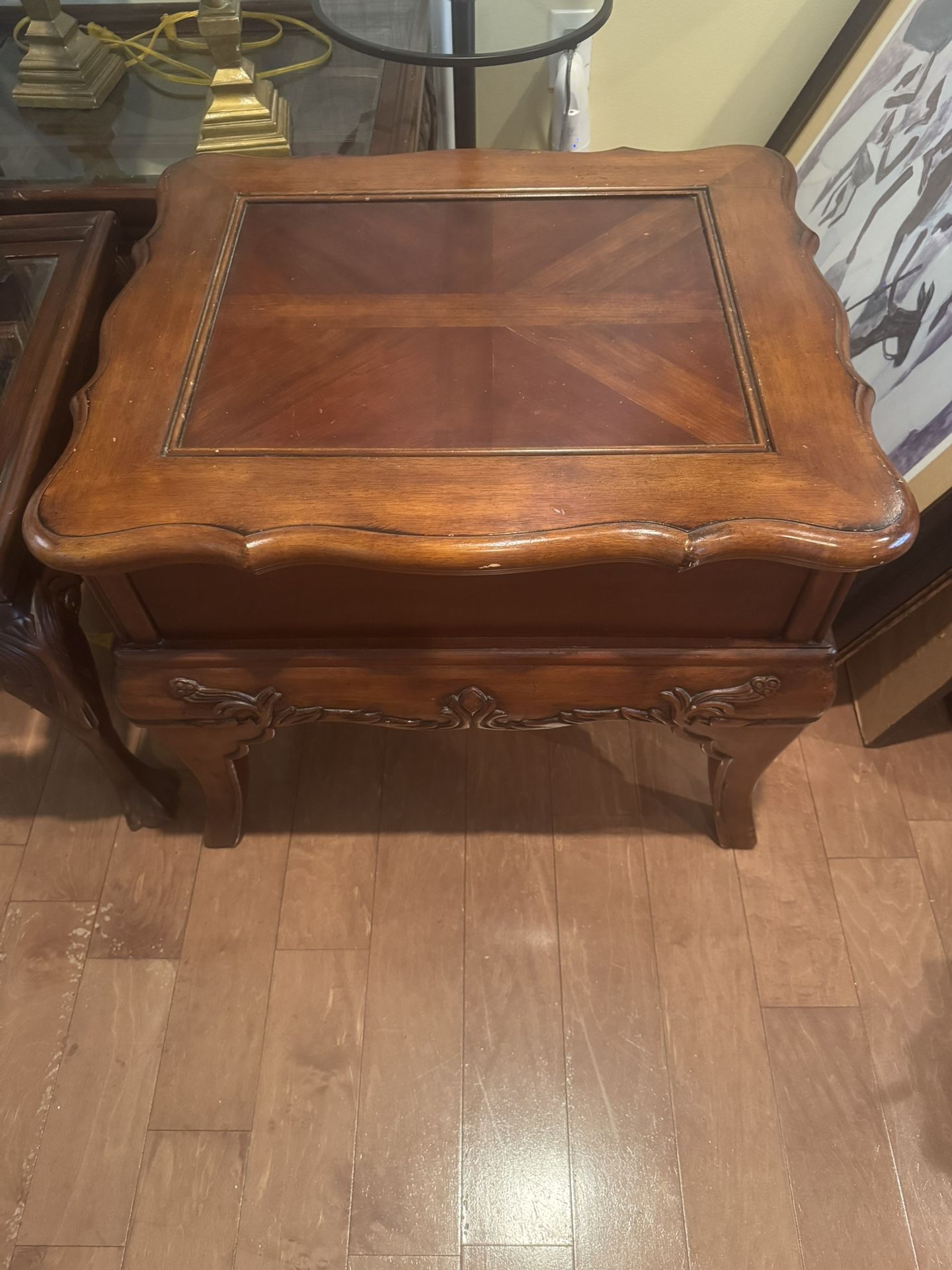 Vintage End table