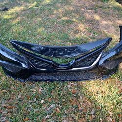 2021 Toyota Camry OEM ORIGINAL Front Bumper 