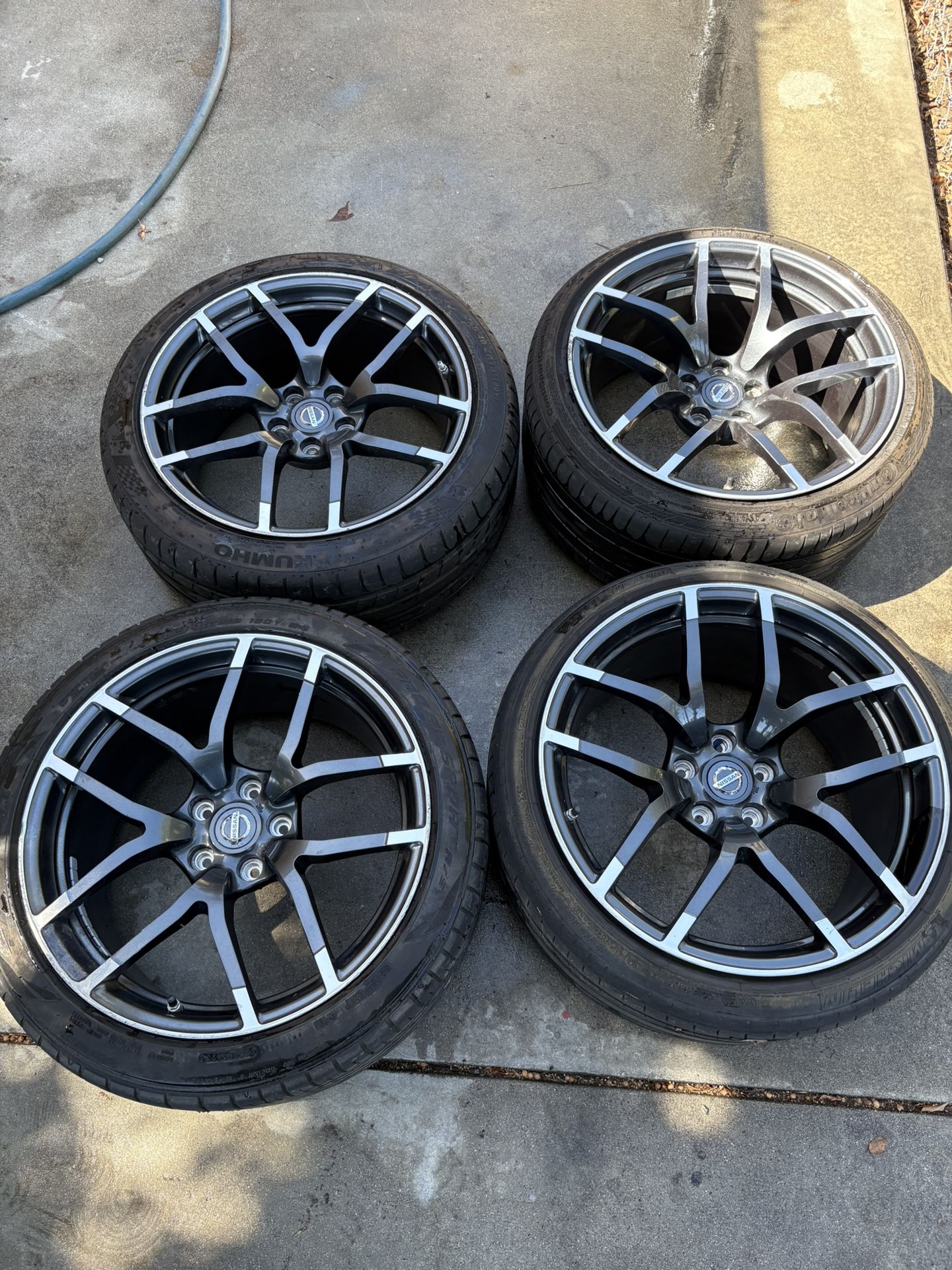 370z Nismo V2 Wheels
