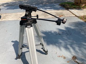 Tripod for Alt-Az deployment