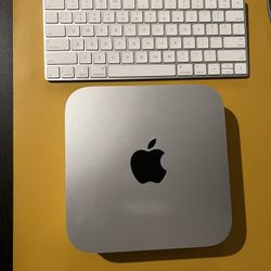 Mac mini M2 16GB (2023) With Magic Keyboard And Wall Mount 