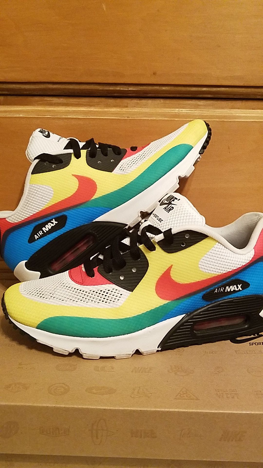 Nike Air Max 90 Premium What The Max sz 9.5 for Sale in Beaverton, - OfferUp