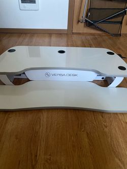 rising versa desk, all white and black