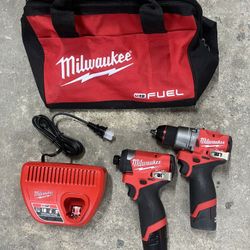 Milwaukee Fuel M12 Drill Set Kit 